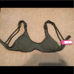 Xhilaration swimsuit top